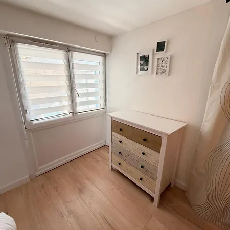 Paulin Cosy Et Confortable Proche Centre ריימס